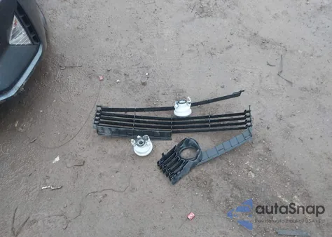 2005 Toyota Prius z USA, uszkodzony, nr VIN JTDKB20U353029161